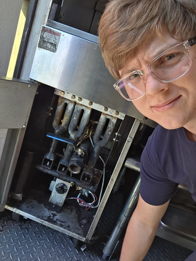 UniFix appliance technician Tiburon